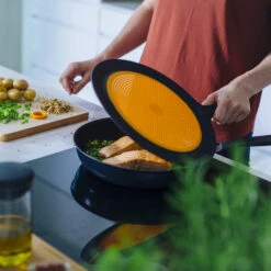 Fiskars Functional Form Siliconen Spatbescherming 7 Fiskars Functional Form Siliconen Spatbescherming -Keukenwinkel 35788 01 02 229963f9bc