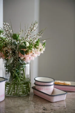 Muurla Vappu Emaille Steelpan 1,9 L -Keukenwinkel 501751 01 10 EnvironmentImage 82ad822117