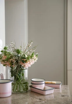 Muurla Vappu Emaille Steelpan 1,9 L -Keukenwinkel 501751 01 11 EnvironmentImage b588ffb5a2