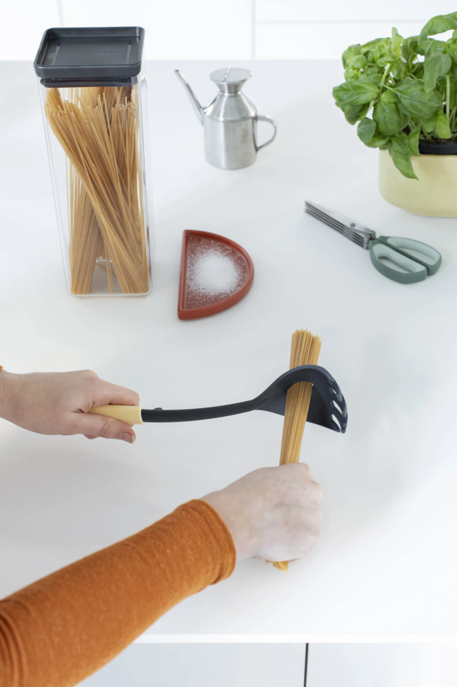 Brabantia TASTY+ Vierkante Opbergpot 2,5 L 4 Brabantia TASTY+ Vierkante Opbergpot 2,5 L - Afbeelding 2