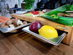 Continenta Snijplank Rubberhout Met 3 Bakken -Keukenwinkel 508563 01 4 EnvironmentImage 2ee9c448df