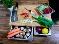 Continenta Snijplank Rubberhout Met 3 Bakken -Keukenwinkel 508563 01 5 EnvironmentImage a582a7e601