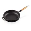 Le Creuset Signature Hapjespan Houten Handvat 28 Cm -Keukenwinkel 512411 01 1 ProductImageMain 5e227f032f