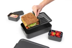 Brabantia Make & Take Bento Lunchtrommel Groot 2 L 11 Brabantia Make & Take Bento Lunchtrommel Groot 2 L -Keukenwinkel 568834 01 30 EnvironmentImage 7547cd2edb